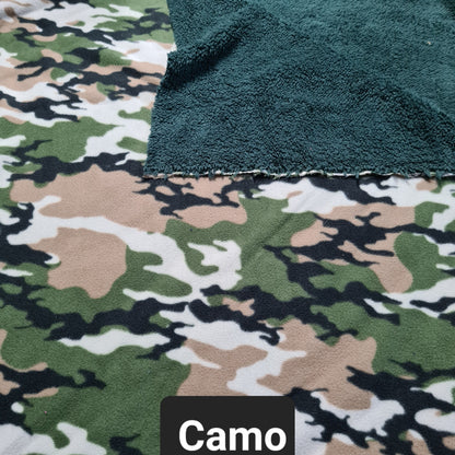 Camouflage print polar fleece