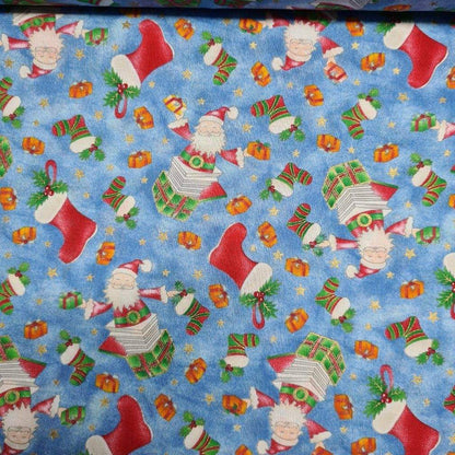 Scrub Top - Christmas Fabric